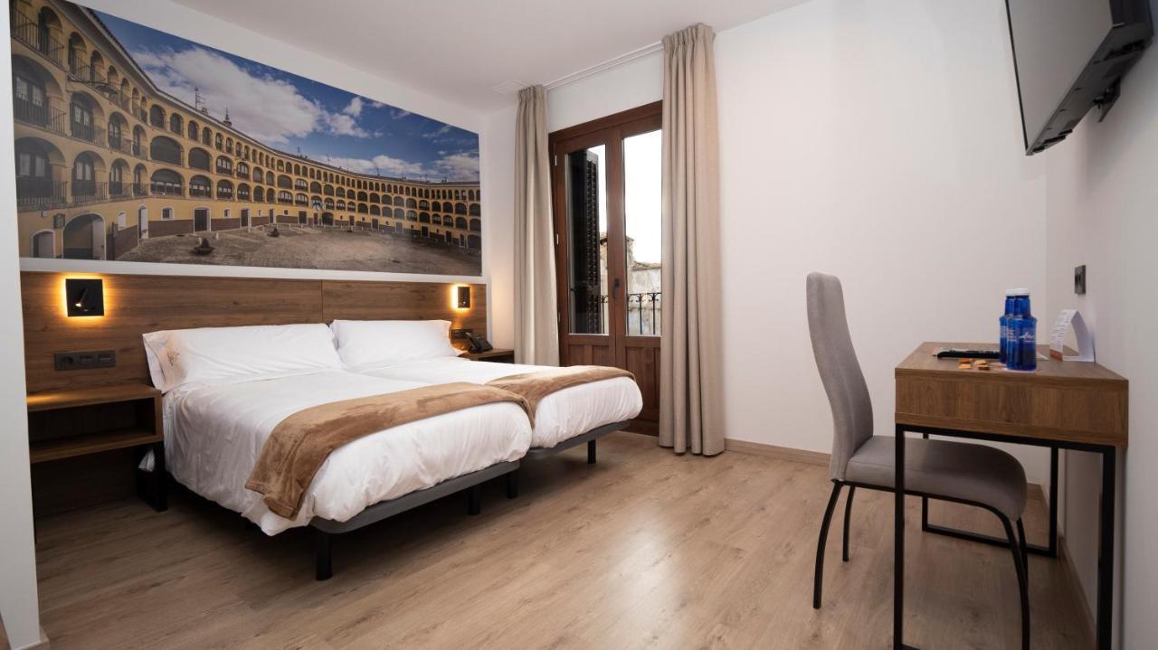Encanto Tarazona Extérieur photo